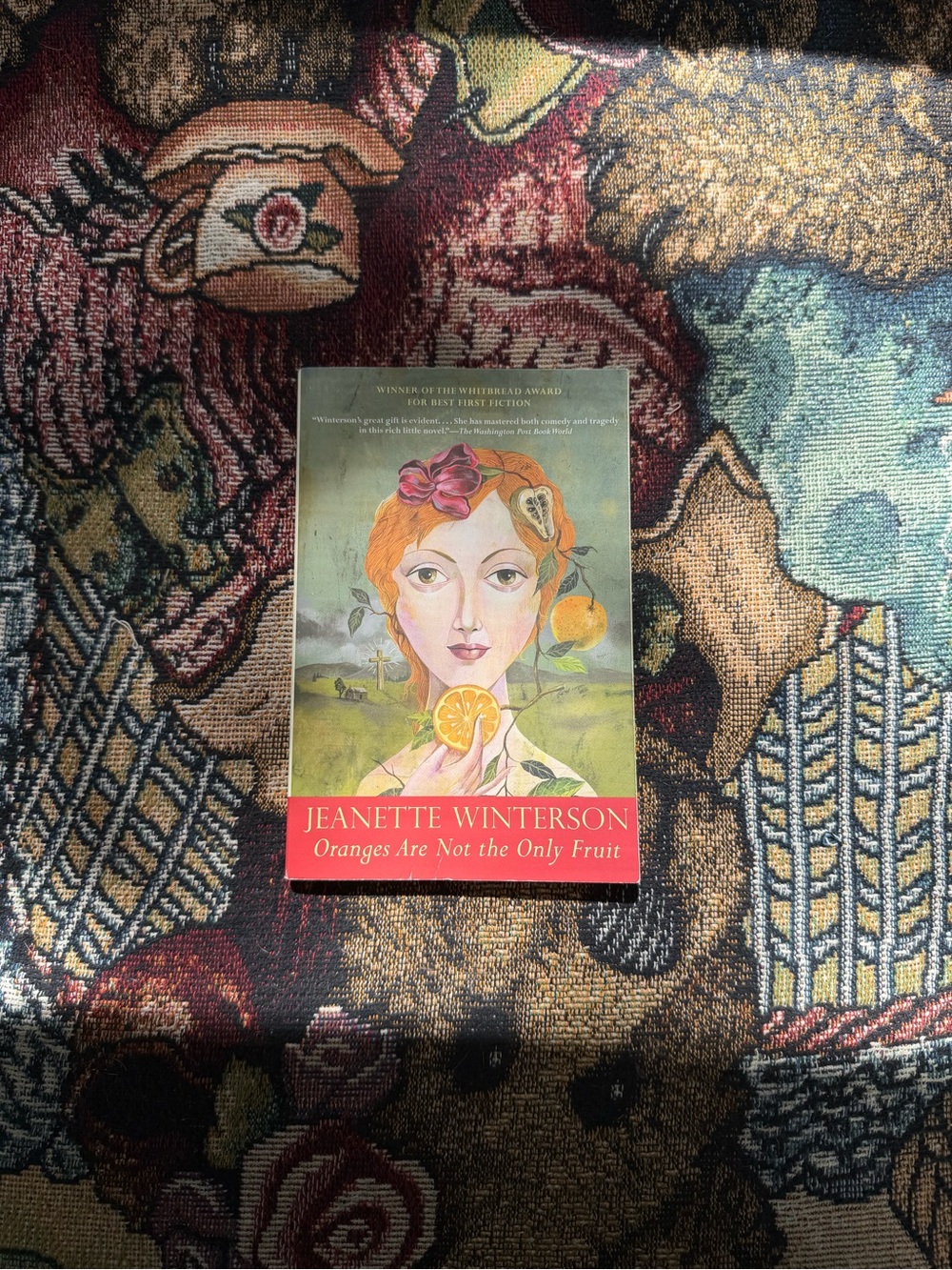 Oranges Are Not the Only Fruit by Jeanette Winterson — Paperback book